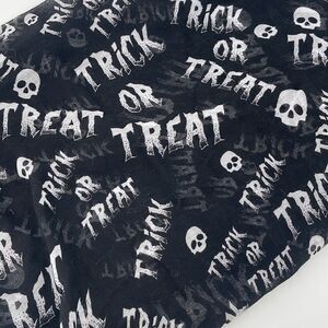 Halloween‎ Infinity Scarf Trick or Treat Black White